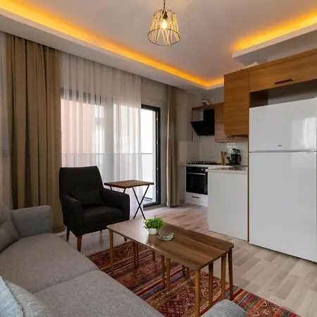 Apartament Petit Homes Ada Marina 1 *